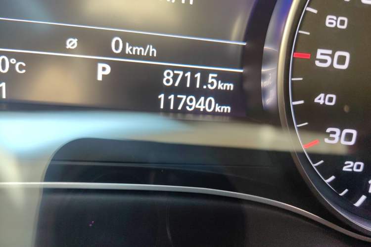 Used Audi A6L 2018 30th Anniversary Edition 35 TFSI Fashion Model
