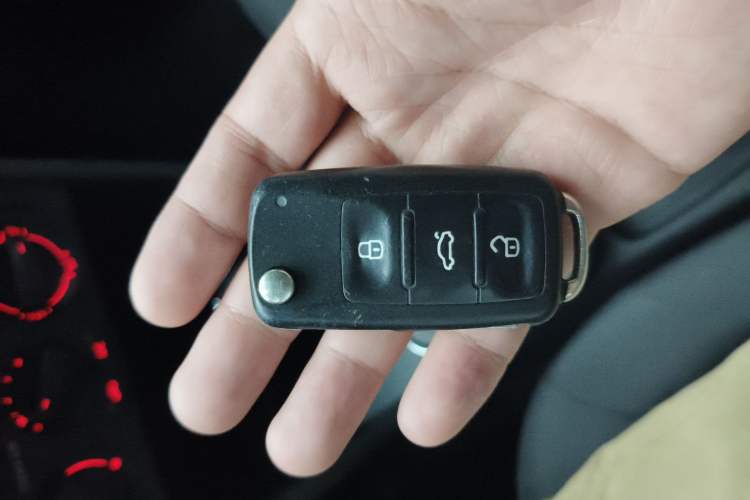 Used Volkswagen Polo 2016 1.4L Automatic Trendy Model Vehicle Key