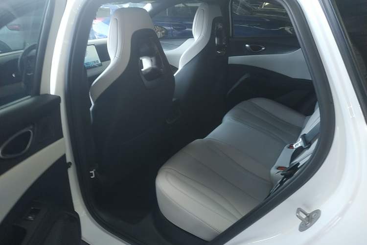 Used BYD Seal 06 New Energy 2025 EV 545KM Premium Edition Left Rear Seat