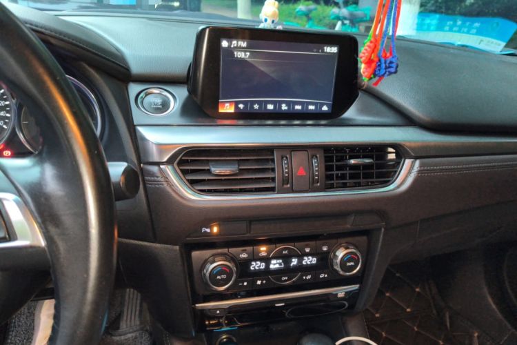 Used Mazda Atenza 2017 2.0L Blue Sky Luxury Edition