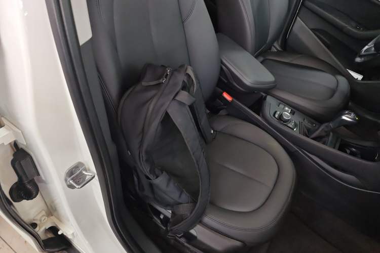 Used BMW X1 2016 sDrive18Li Premium Edition Right Front Seat