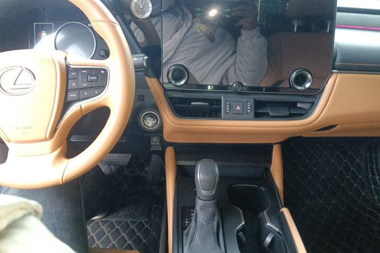 Used Lexus ES 2025 200 Premium Edition