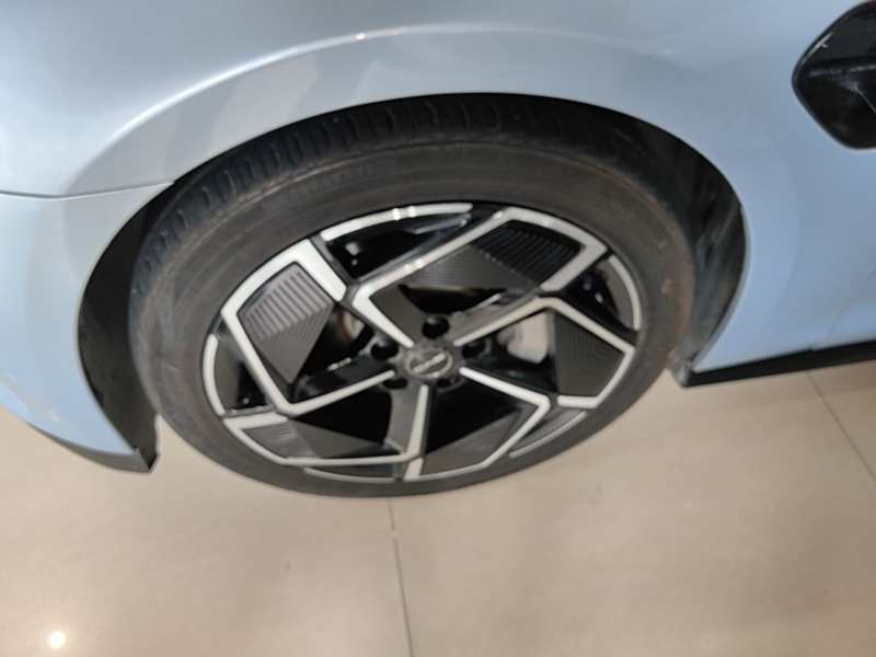 Used BYD Seal 2022 700 km Long-Range Rear-Wheel-Drive Version — 22