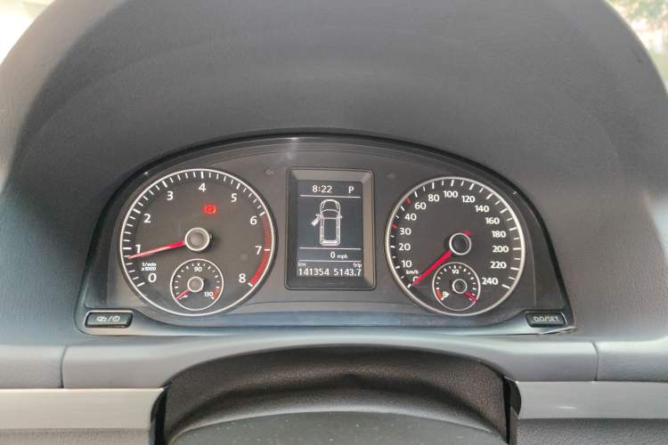 Used Volkswagen Touran 2013 1.4T DSG Smart Edition 5-seater