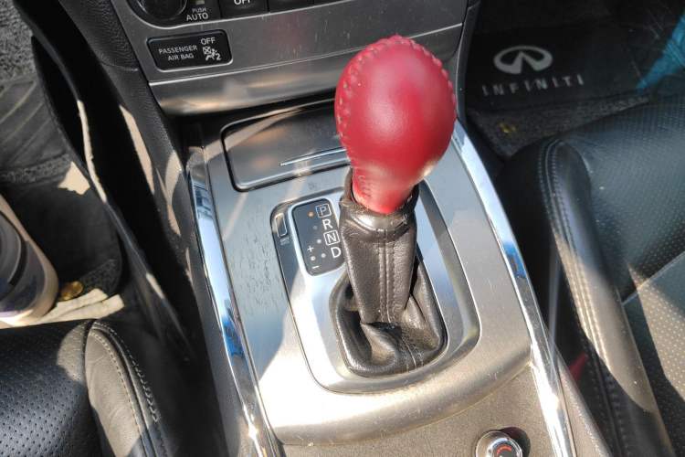 Used Infiniti G Series 2013 G25 Sedan Luxury Sport Edition Gear Lever