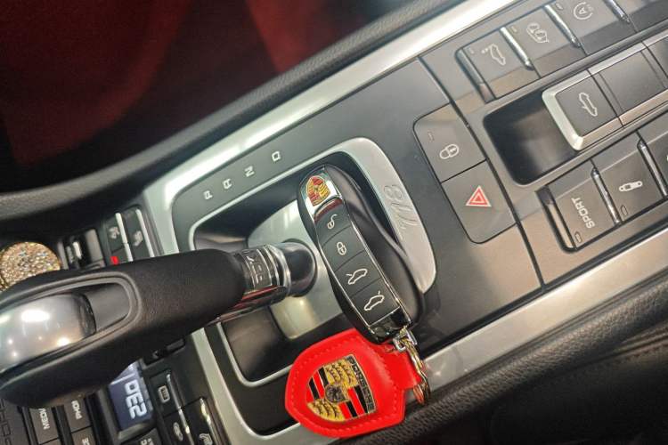 Used Porsche 718 2018 Boxster 2.0T
