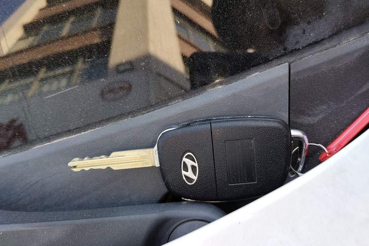 Used Hyundai Elantra (6th Generation / Lingdong) 2016 1.6L Automatic ZhiXuan – Elite Version
