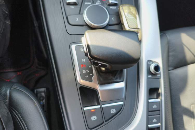 Used Audi A5 2019 Cabriolet 40 TFSI Fashion Edition China V
