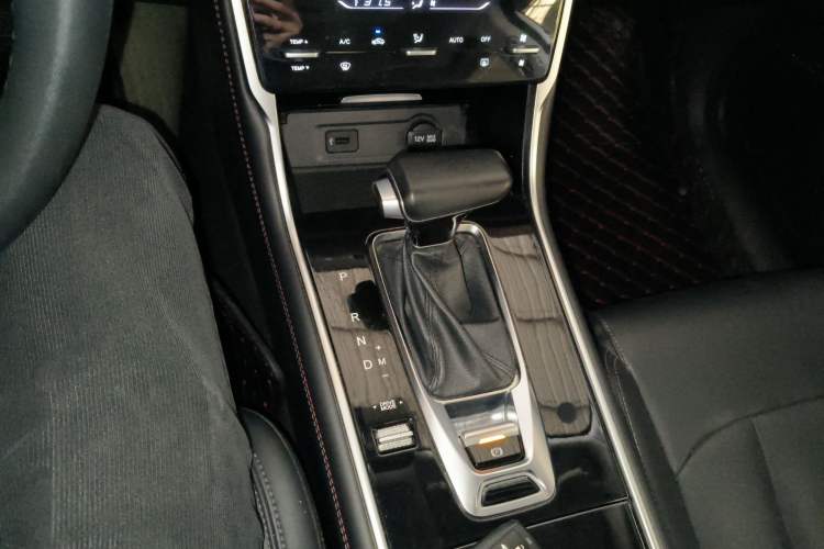 Used CHANGAN CS75 2021 Honor Million Edition 280T DCT Luxury Model
