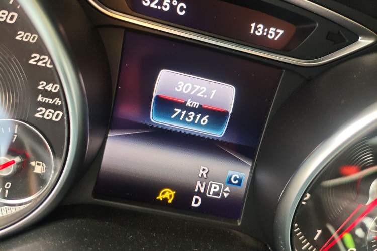 Used Mercedes-Benz CLA 2017 Year Restyled CLA 260 4MATIC
