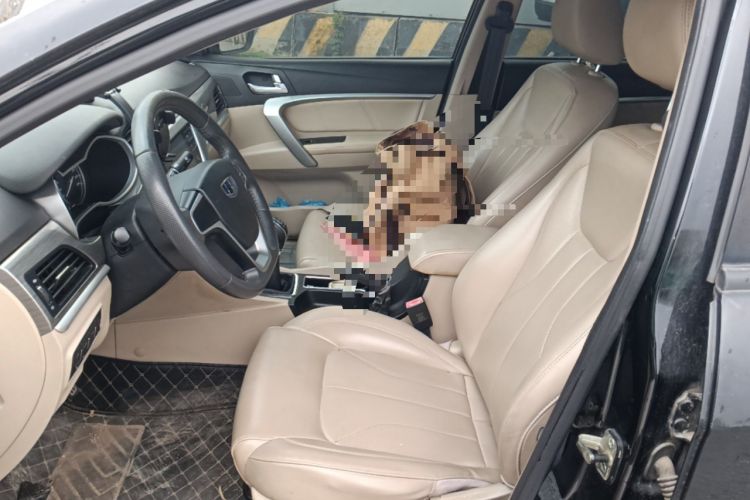 Used Geely Auto Emgrand 2017 Sedan Million Edition 1.5L Manual Luxury Model
