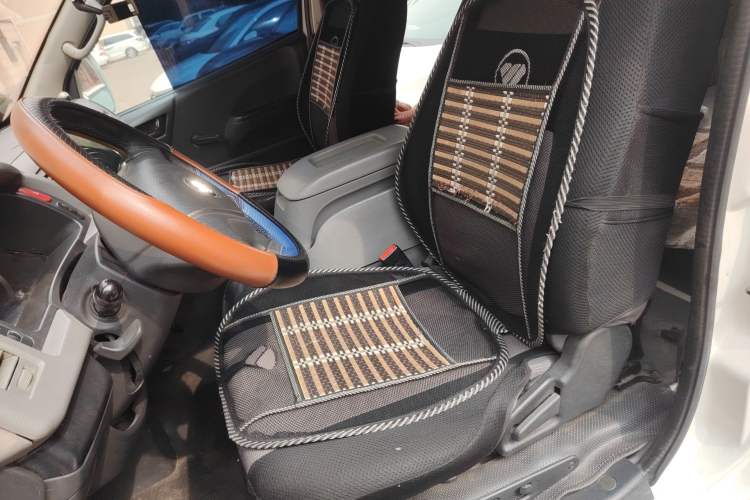 Used Foton Scenic G9 2016 2.4L Commercial Version Long Wheelbase 4G69
