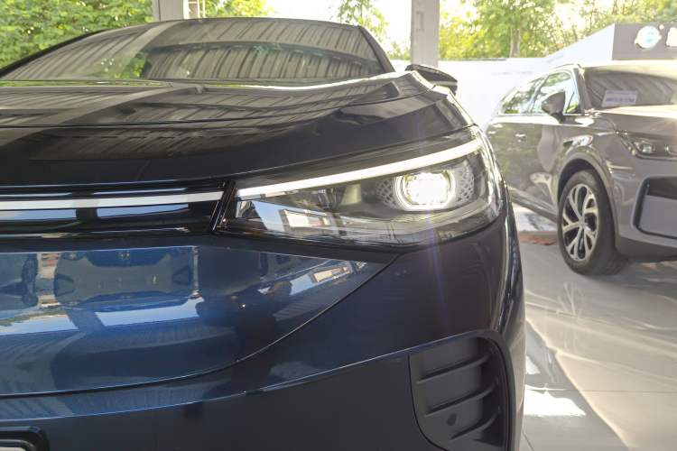 Used Volkswagen ID.4 CROZZ 2025 Pure Edition