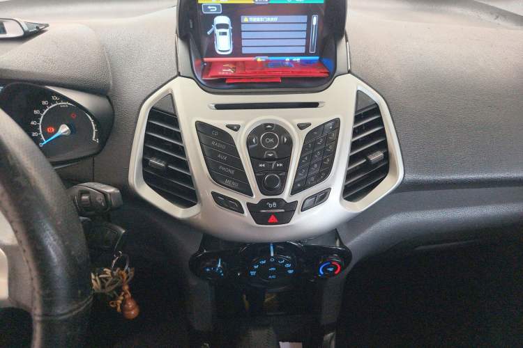 Used Ford EcoSport 2013 1.5L Automatic Fashion Model