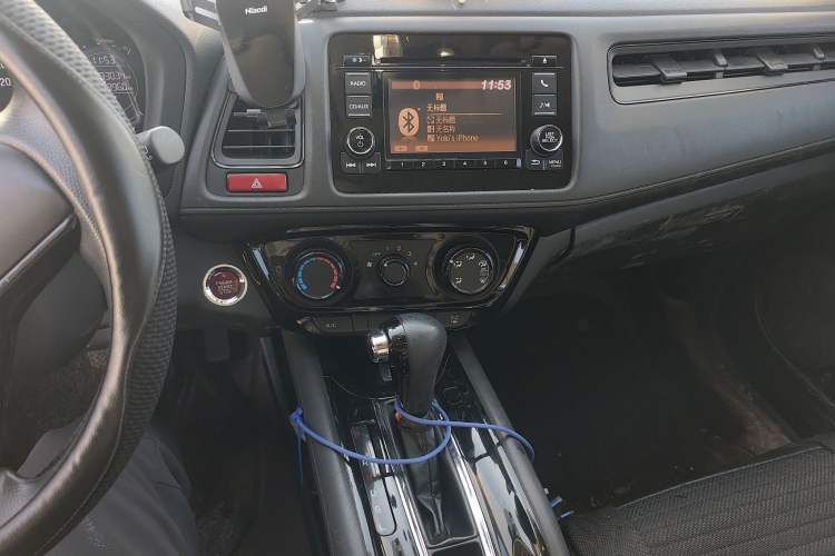 Used Honda Vezel 2016 1.8L CVT Front-Wheel Drive Pioneer Edition