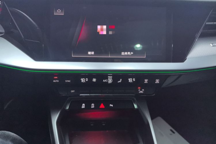 Used Audi A3 2024 Sportback 35 TFSI Fashionable Sports Model Audio And AC Panel