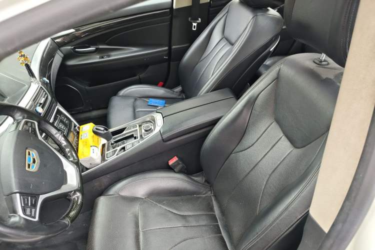 Used Geely Auto Emgrand GT 2015 2.4L Comfort Model
