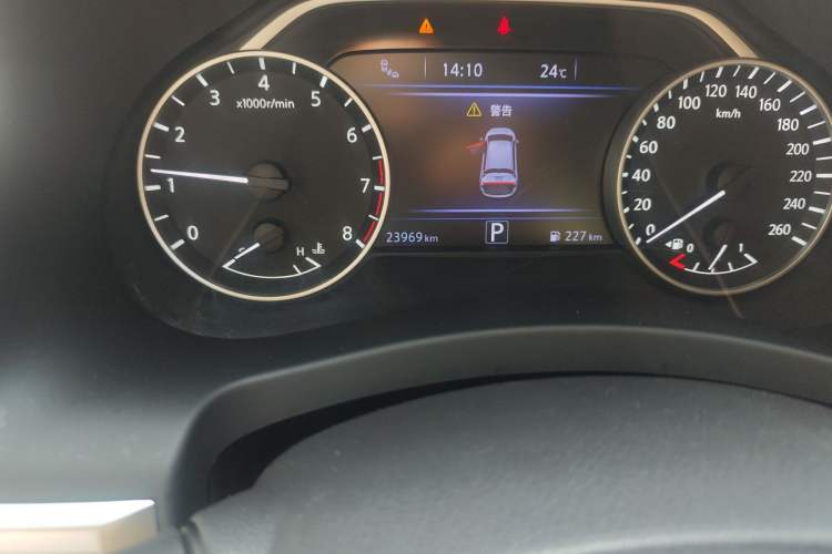 Used Nissan Murano 2021 2.5L XL Two-Wheel Drive Smart Connect Luxury Edition