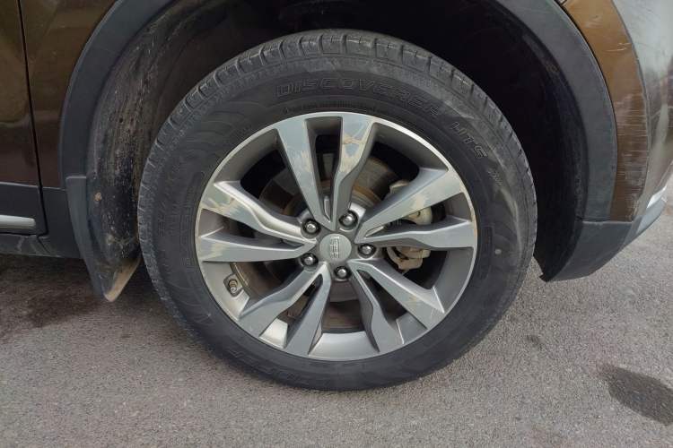 Used Geely Auto Emgrand X7 Sport 2016 1.8TD Automatic ZhiZun Version
