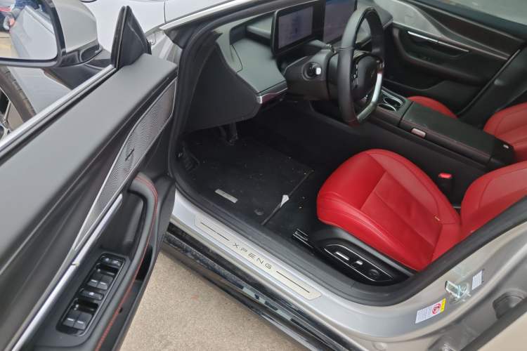 Used XPeng P7 2023 P7i 702 Pro
