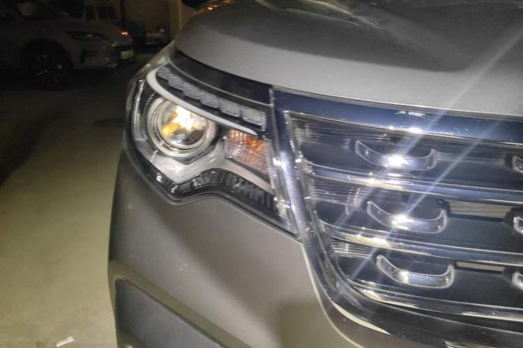 Used Kia Sportage R 2018 2.0L Automatic Smart Luxury Version China V Standard
