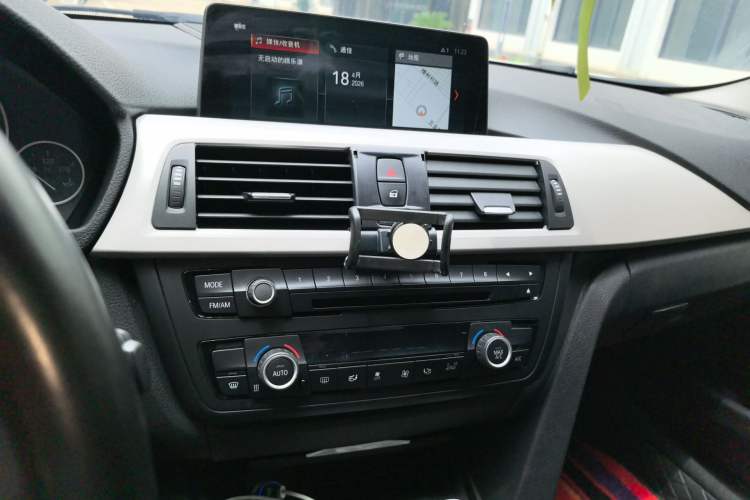 Used BMW 3 Series 2014 328Li Fashion Model
