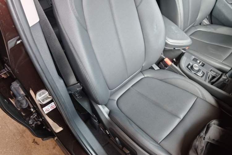 Used BMW X1 2019 sDrive20Li Leading Model