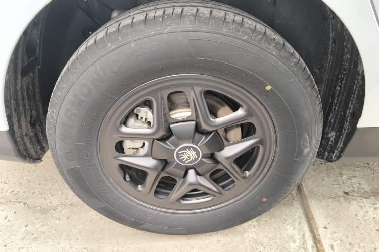 Used BYD Qin PLUS 2025 DM-i Smart Drive 55KM Leading Model
