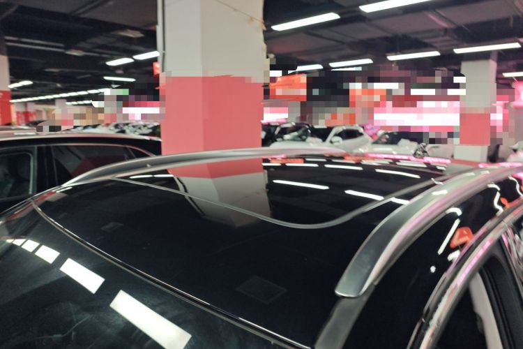 Used Hongqi HS5 2022 Revised Version 2.0T Smart Connect Flagship Edition
