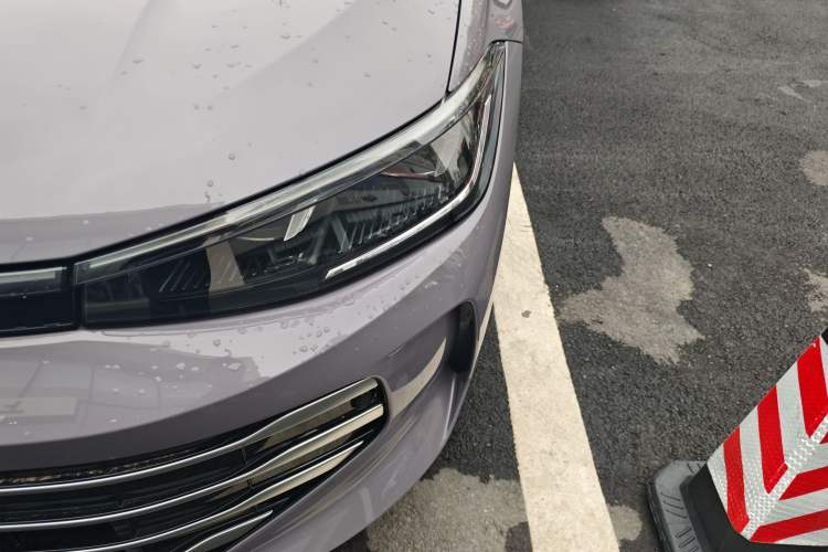 Used Volkswagen Passat 2025 Pro 380TSI Dragon Supreme Edition