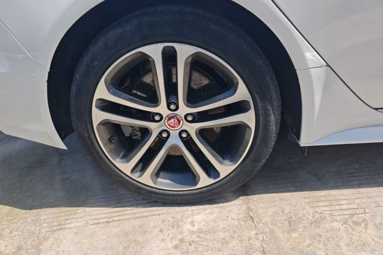 Used Jaguar XEL 2020 2.0T 200 PS R-DYNAMIC S Advanced Sport Edition
