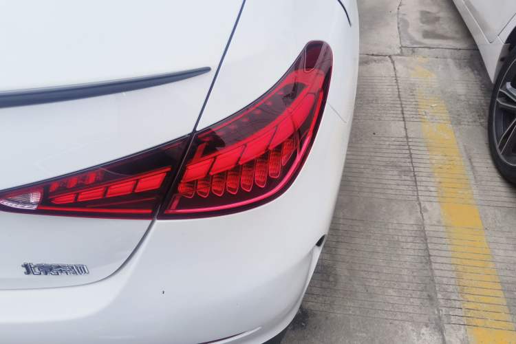 Used Mercedes-Benz C-Class 2023 Restyled C 260 L Night Edition Sports Version
