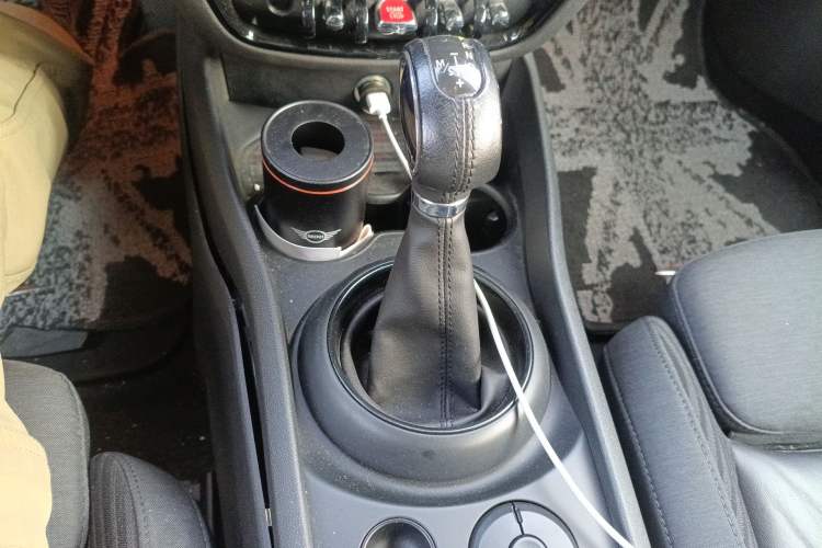 Used MINI Clubman 2016 Revised 2.0T COOPER S Gear Lever