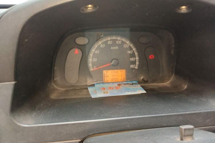 Used Wuling Zhiguang 2010 1.0L New Version Practical Edition with Short Body