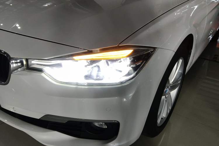 Used BMW 3 Series 2016 320Li Ambition Model