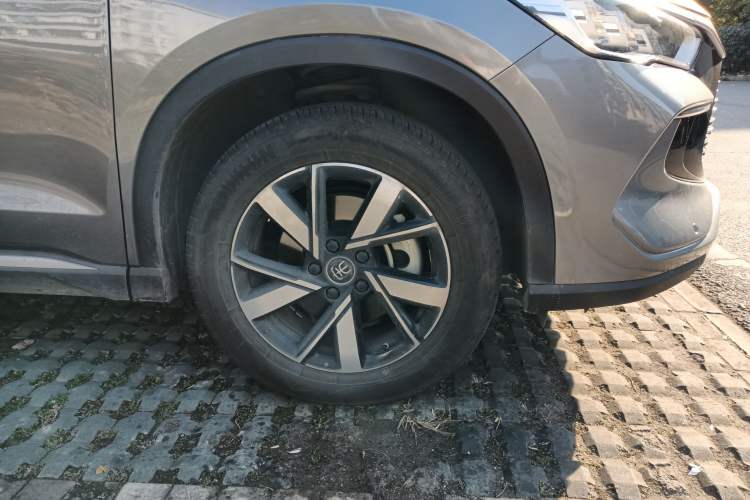 Used BYD Song Pro New Energy 2024 HONOR Edition DM-i 71KM Navigation Model