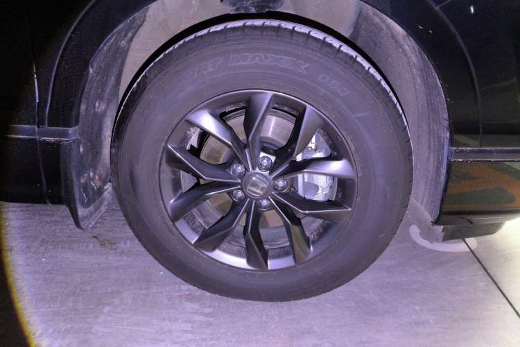 Used Honda Breeze 2025 240TURBO Two-Wheel-Drive Luxury Edition 5 Seats Right Front Wheel Hub