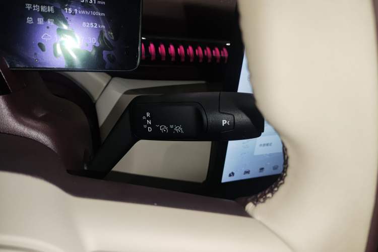 Used Zeekr X 2025 Four-Seater Rear-Drive Cube Version Gear Lever