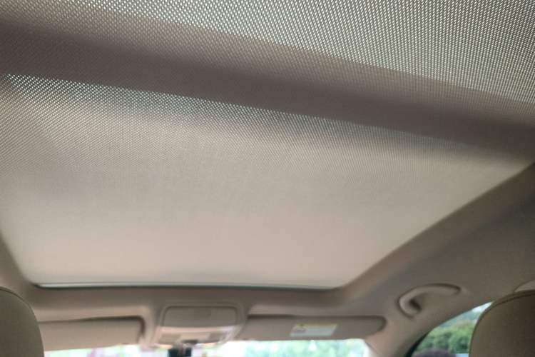 Used Volkswagen Tiguan 2016 300TSI Automatic Two-Wheel Drive Luxury Edition Headliner