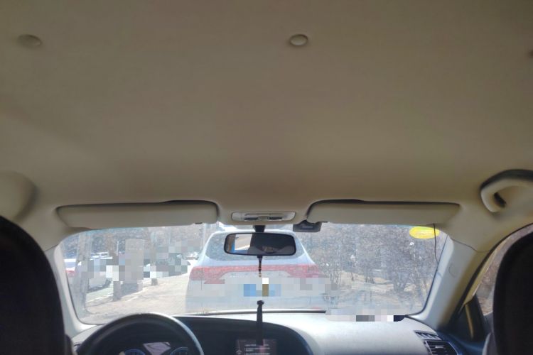 Used Brilliance V5 2014 1.6L Automatic Comfort Model Headliner