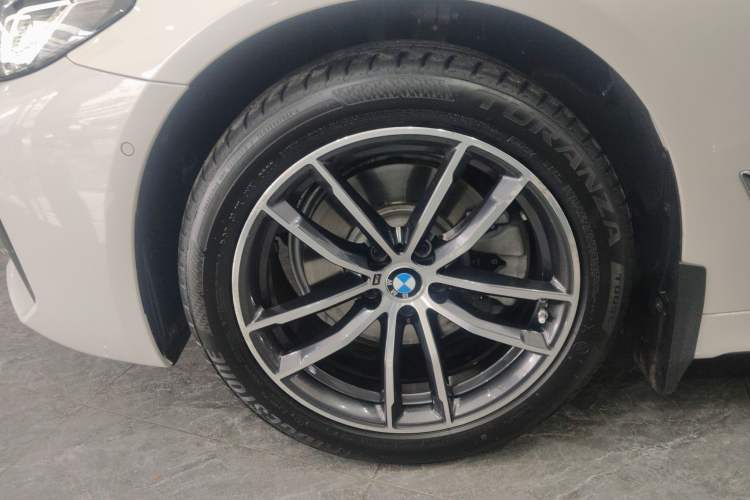 Used BMW 5 Series 2022 Restyled 525Li M Sport Package
