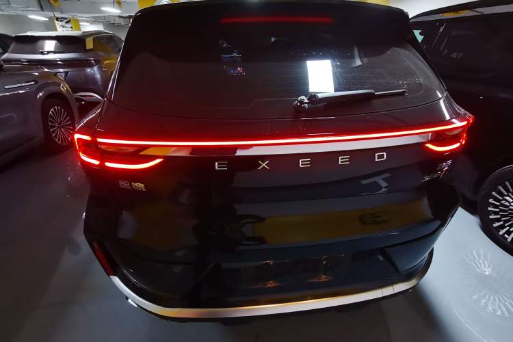 Used EXEED Lingyun 2024 300T Two-Wheel Drive Starlight Edition
