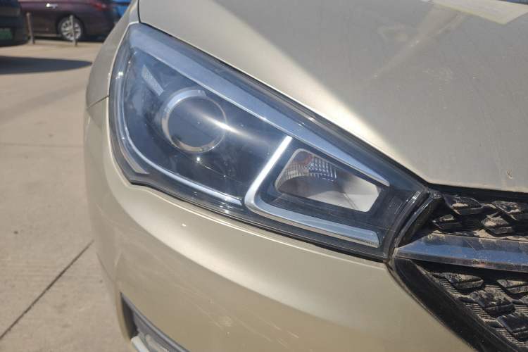 Used Chery Arrizo 5 2016 1.5L CVT Trendsetting Edition