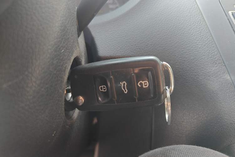 Used Volkswagen Polo 2016 1.4L Automatic Trendy Model Vehicle Key