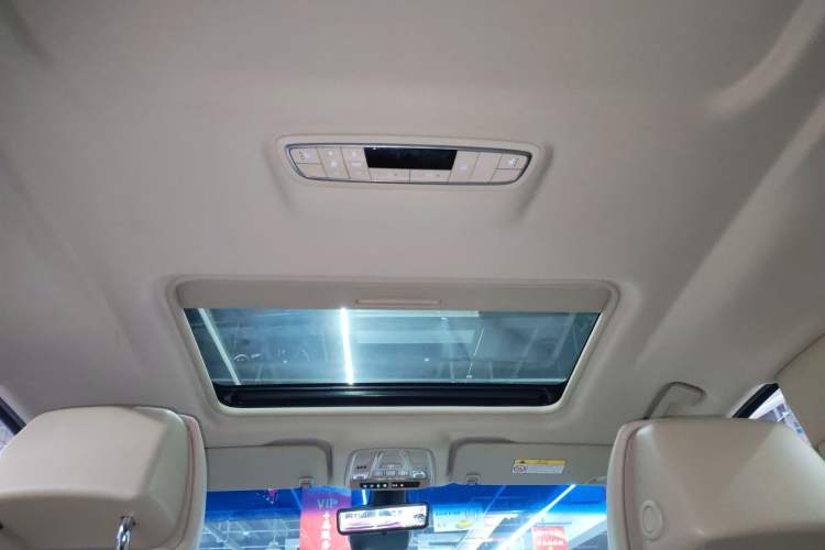 Used Buick GL8 2023 ES Lu Zun Deluxe Model