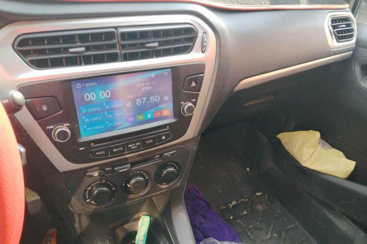 Used Peugeot 301 2014 1.6L Manual Comfort Edition