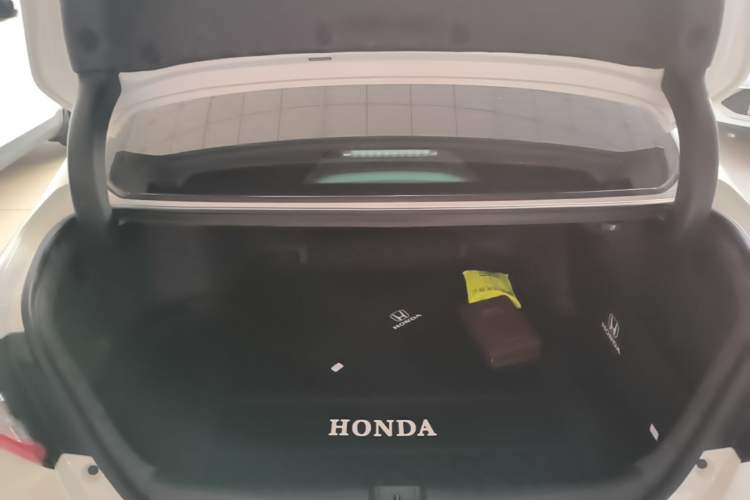 Used Honda Accord 2022 Xingyue L Hybrid 2.0L Rui Ku Edition Trunk