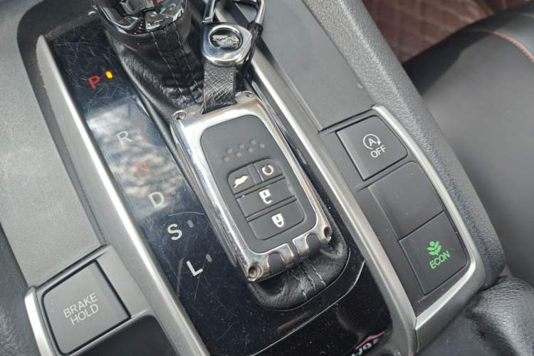 Used Honda Civic 2016 220TURBO CVT Luxury Edition