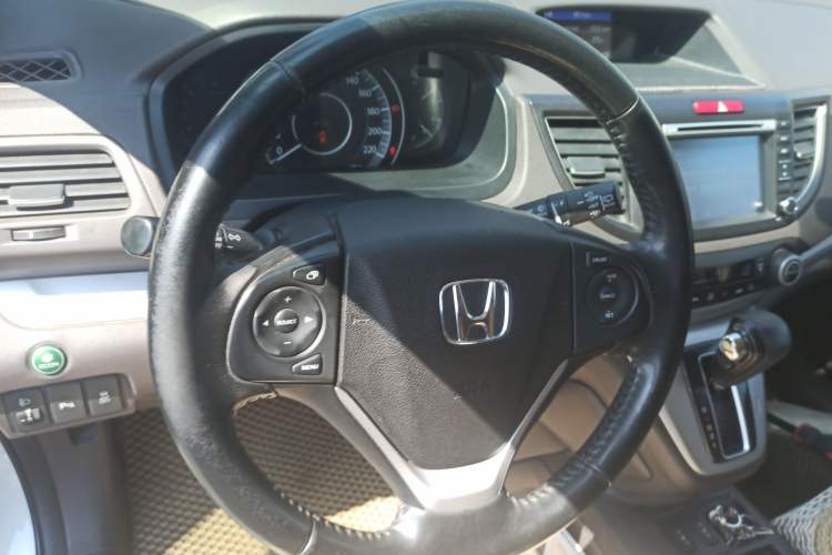 Used Honda CR-V 2013 2.4L four-wheel drive luxury version Steering Wheel