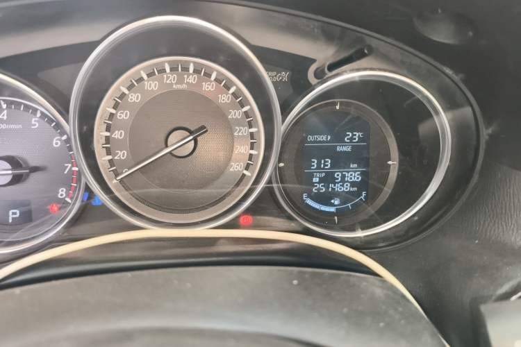 Used Mazda CX-5 2015 2.0L Automatic Two-Wheel Drive Urban Version Odometer Close Up